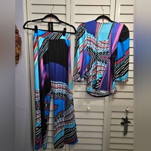 NWT Julian CHANG Colorful Geometric Top and Pants Set. S